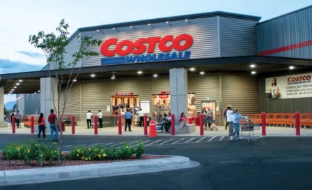 ¿Cuáles son los horarios de cierre el 31 de diciembre y 1 de enero en Costco?