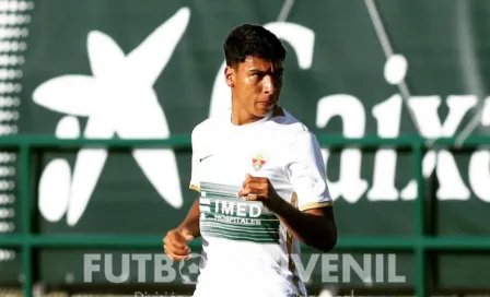 Jesús Hernández, futbolista mexicano, anota doblete y brilla en la victoria de Elche 