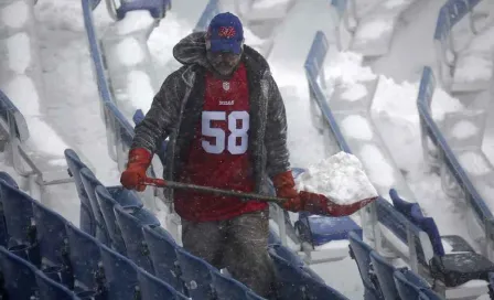 ¡Todo por jugar! Buffalo Bills siguen pidiendo ayuda para palear nieve en el estadio