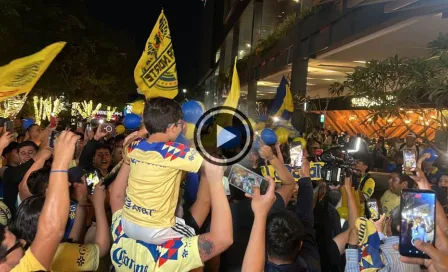 Afición azulcrema recibe a América con serenata previo al juego ante Atlas