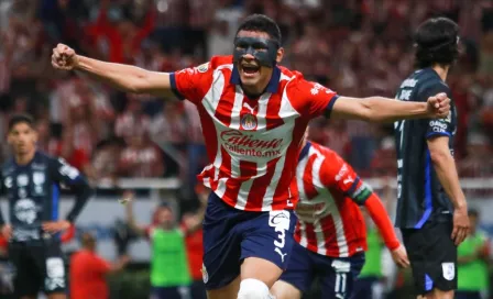 ¡Cuarta victoria al hilo! Chivas vence a Querétaro y amarra su lugar en el Play In