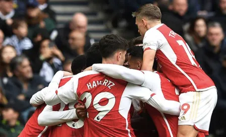 ¡Con lo justo! Arsenal vence al Tottenham y se mantiene en la cima de la Premier