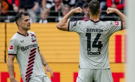 Bayer Leverkusen golea y extiende su racha invicta 