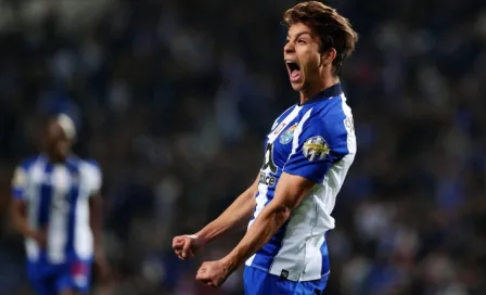 Oliver Torres tras oficializar su fichaje con Rayados: "No puedo dormir de la emoción"