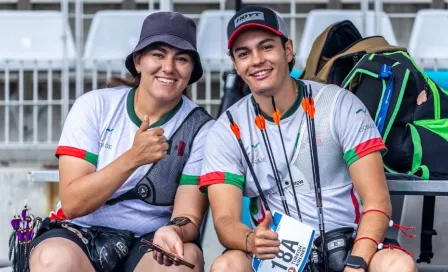 Ale Valencia y Matías Grande avanzan a Cuartos de Final en Tiro con Arco Mixto en París 2024