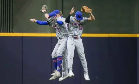 Mets continúan semana de emociones con triunfo de 8-4 sobre Cerveceros en la Serie de Comodines