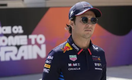 Checo Pérez sobre el meme que uso para negar su retiro: "No me parece justo que se invente rumores"