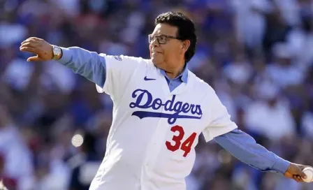 Fernando Valenzuela y la playera que dejó en claro su afición a las Chivas