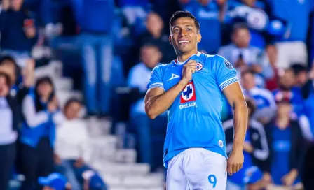 Sepúlveda sobre la competencia interna en Cruz Azul: 'Tenemos que aprovechar la oportunidad'