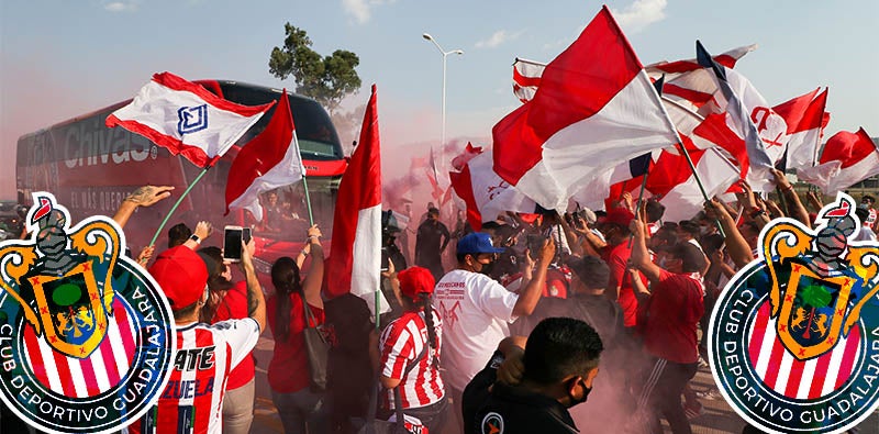 Chivas: José Juan Macías, Captado Yendo A Desayunar Con La Playera Del ...