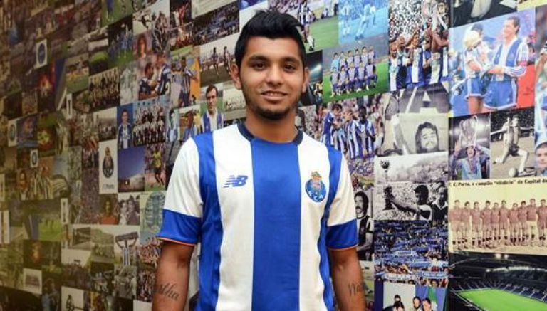 Manuel Corona con la camiseta del Porto