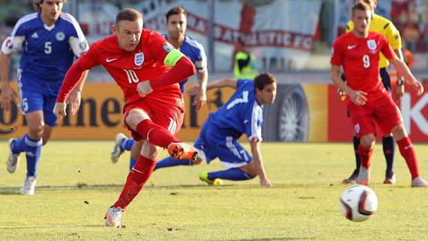 Wayne Rooney anota su gol número 49 con Inglaterra