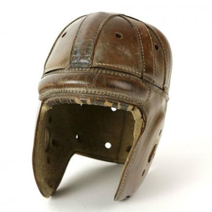 Así era el casco en los años 20's