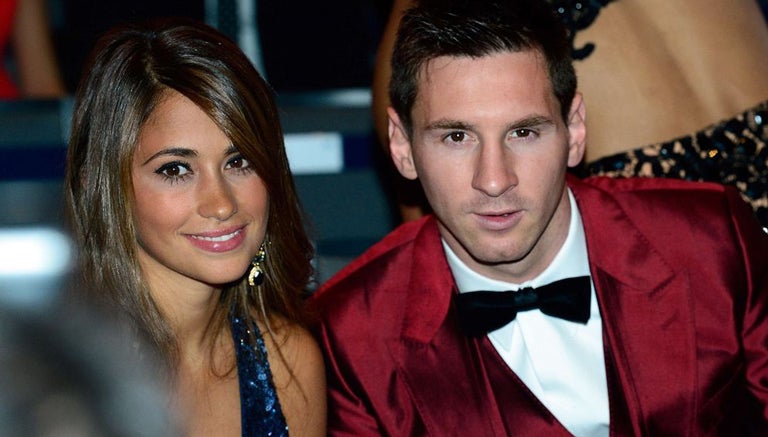 Messi y Anotnella Rocuzzo, en la entrega del Balón de Oro 2013