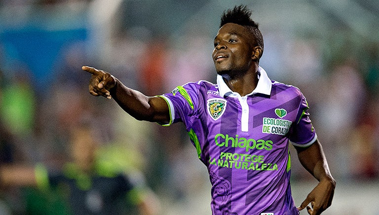 Avilés Hurtado, celebrando su gol