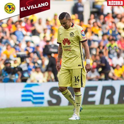 Sambueza durante el partido contra Tigres