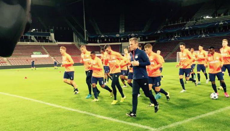 Entrenamiento del PSV en el estadio Philips Stadion