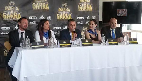 Presentación del proyecto Fábrica de Garra