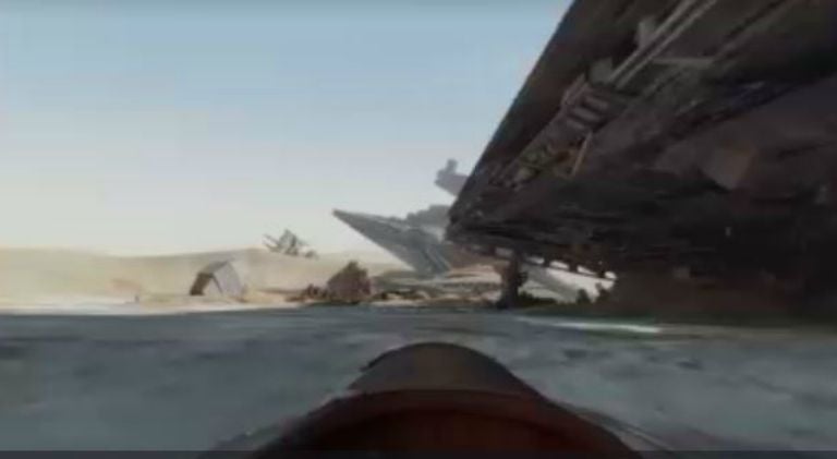 El desierto de Jakku visto desde la moto de Rey