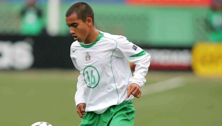 Adrián Aldrete en partido de la Sub 17