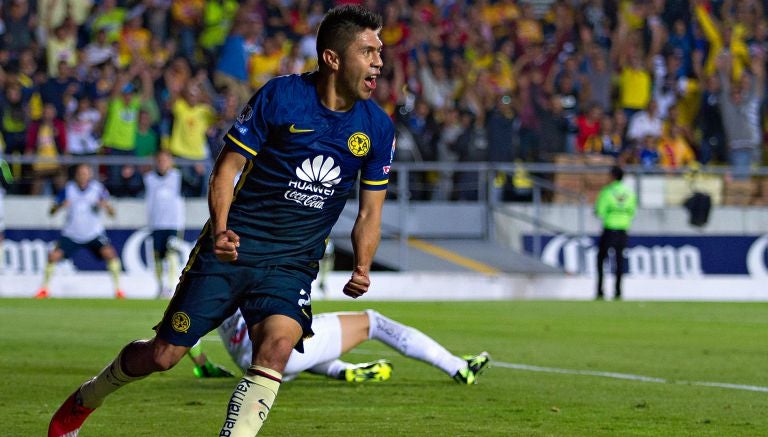 Peralta celebra un gol en el último partido de las Águilas