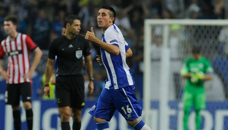 Héctor Herrera, durante un partido del Porto