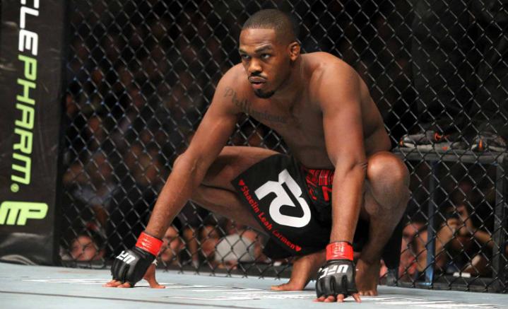 Jon Jones se prepara para un combate 