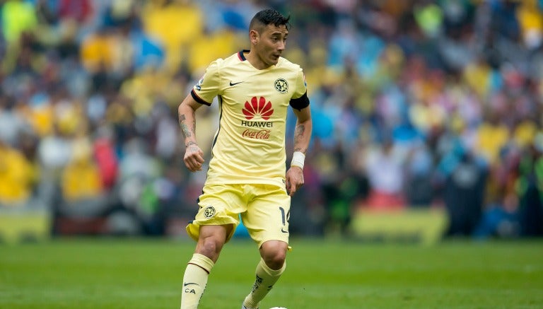 Rubens Sambueza en partido del América