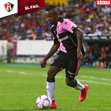 Loboa conduce en partido del Atlas