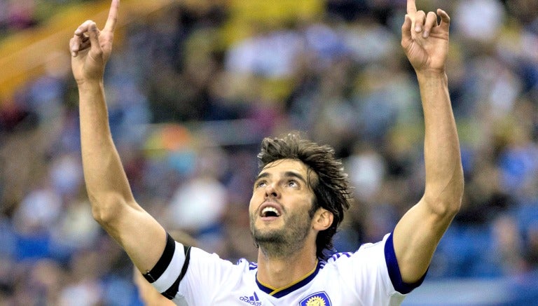 Kaká festeja un gol con el Orlando City