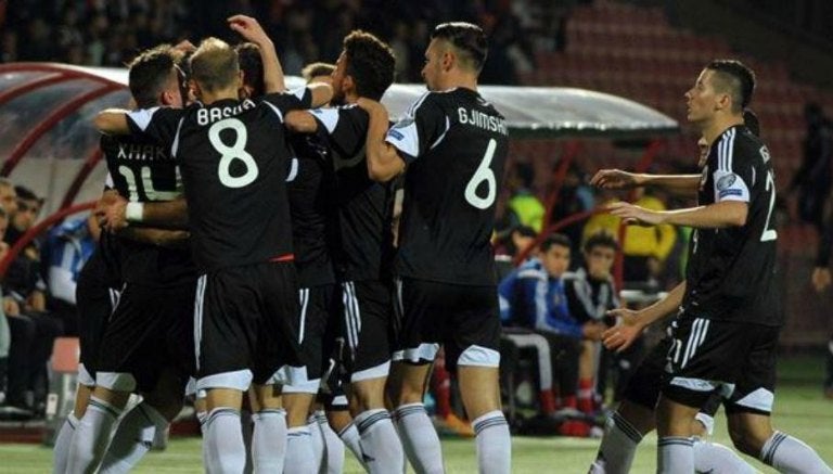 Jugadores de Albania celebrando el pase a la Euro 2016