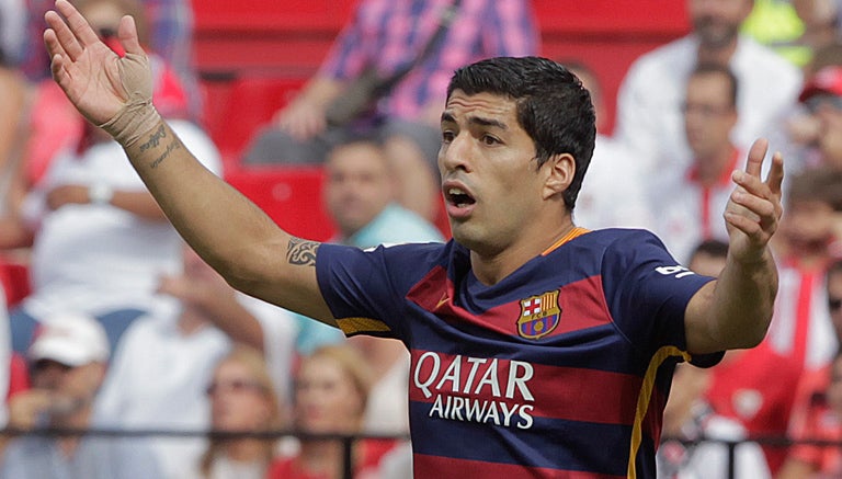 Suárez lamenta una falla con el Barcelona