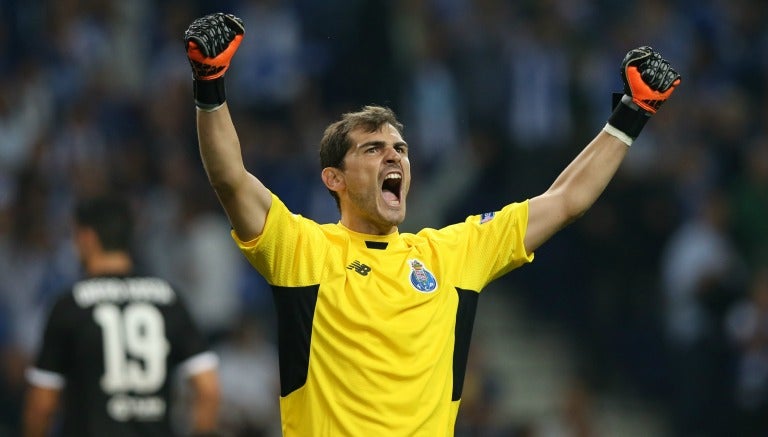 Casillas celebra un triunfo del Porto