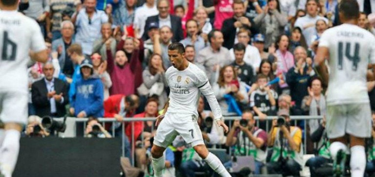 Cristiano Ronaldo festeja su gol 324