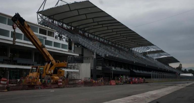 Así lucen las gradas al momento de su remodelación