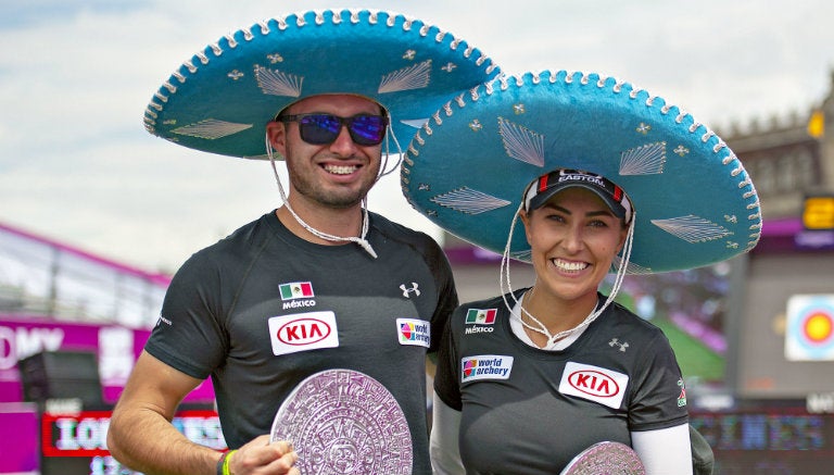 Linda Ochoa y Mario Cardoso ganan plata en Copa del Mundo de Tiro con Arco