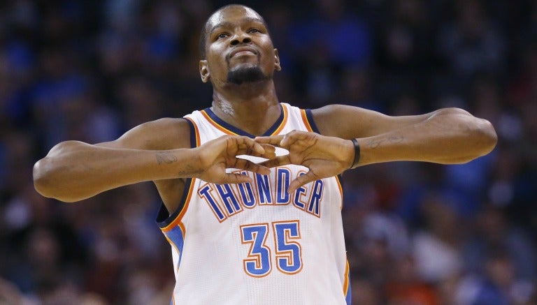 Kevin Durant en un partido con el Thunder de Oklahoma 