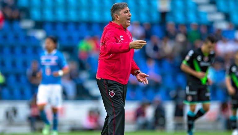 Carlos Reinoso durante el partido contra La Máquina