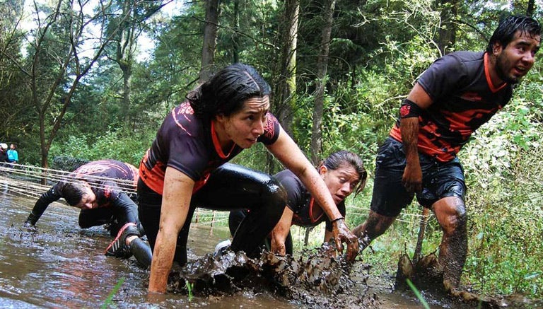 Competidores durante la cuarta edición del Cross Challenge