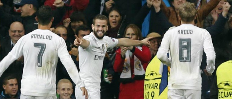 Nacho festeja su gol contra el PSG