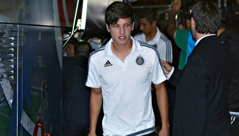 Carlos Fierro, en su arribo al Estadio León