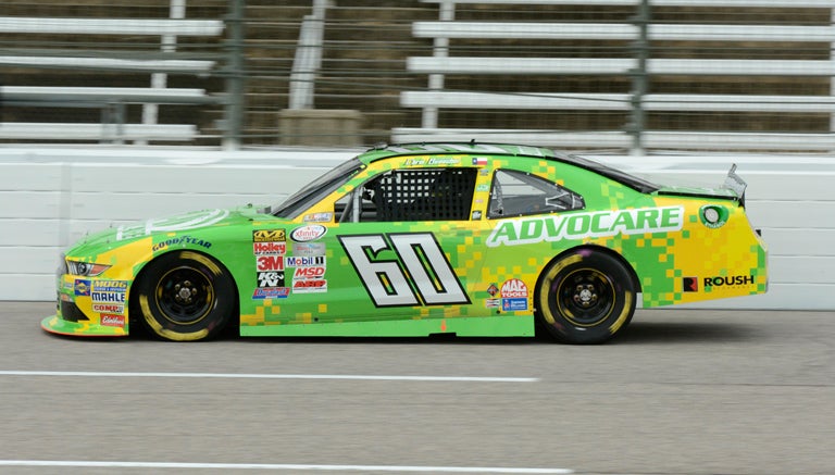 Carro de NASCAR en el evento Xfinity