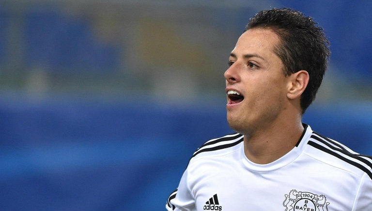 Chicharito con el Bayer Leverkusen