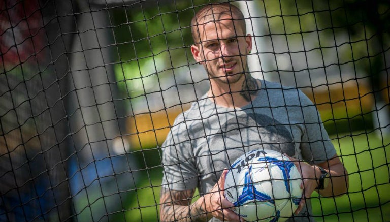 Darío Bendetto en las instalaciones del Club América