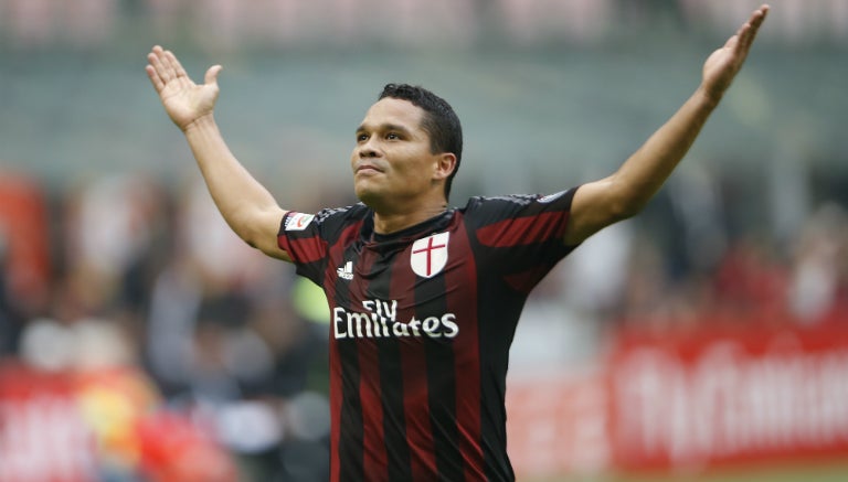 Bacca, en juego del Milan