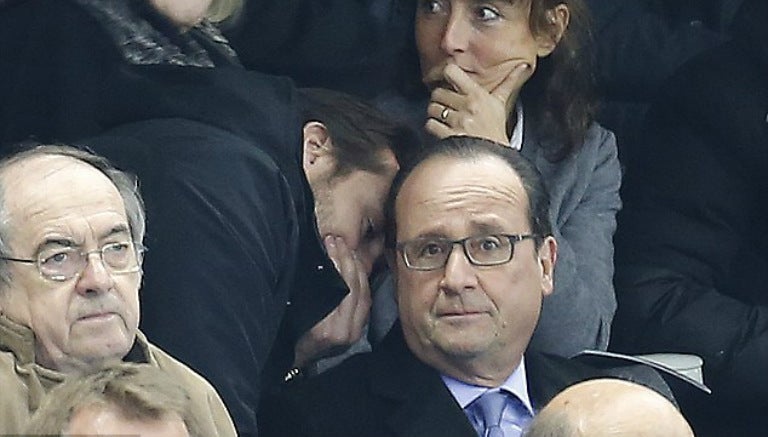 El rostro de Hollande denotaba incredulidad