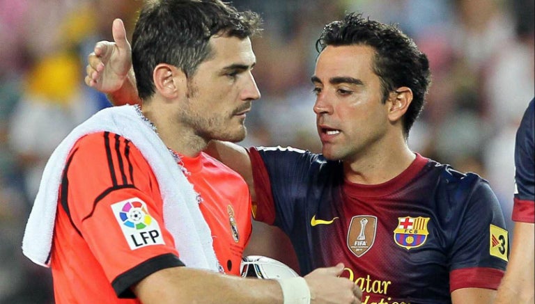 Iker y Xavi en partido entre Madrid y Barcelona