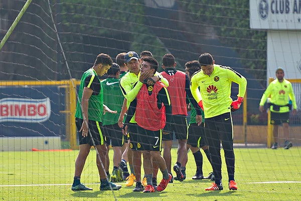 Nacho Ambriz calma los ánimos de Marín