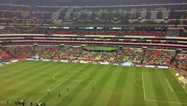 Así lucía una de las gradas del Azteca antes del inicio del partido