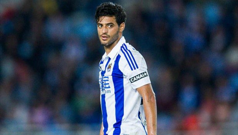 Vela, en partido de la Real Sociedad